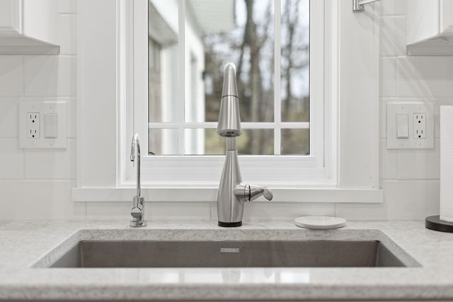 8035 Hidden Shores Drive, Fenton, MI 48430