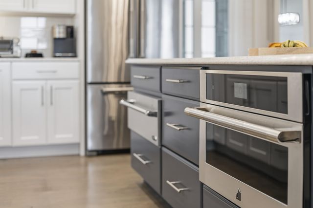 8035 Hidden Shores Drive, Fenton, MI 48430