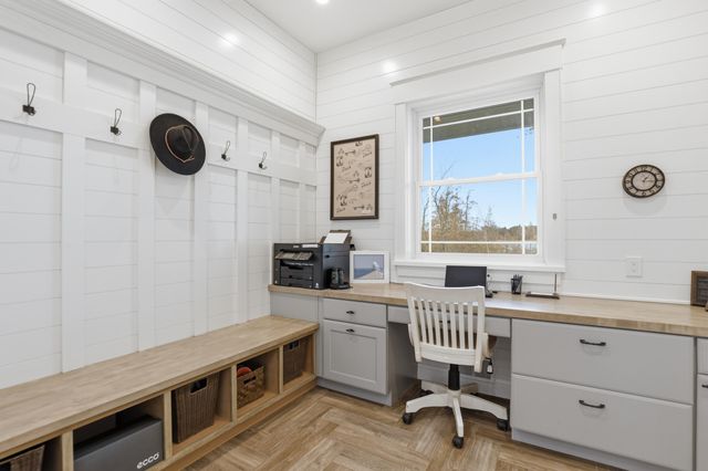 8035 Hidden Shores Drive, Fenton, MI 48430