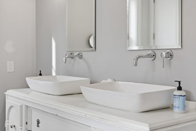 8035 Hidden Shores Drive, Fenton, MI 48430