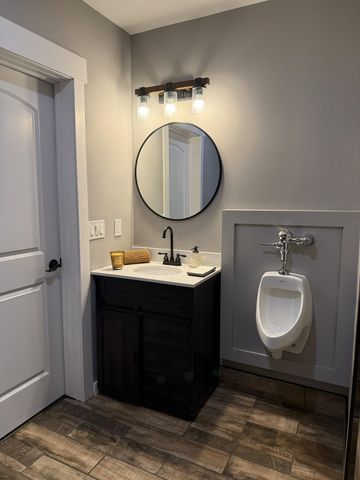 8035 Hidden Shores Drive, Fenton, MI 48430