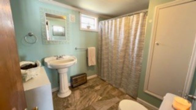 914 E Main St, Watertown, TN 37184