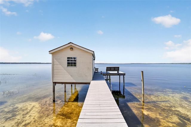 13200 E HIGHWAY 25, Ocklawaha, FL 32179