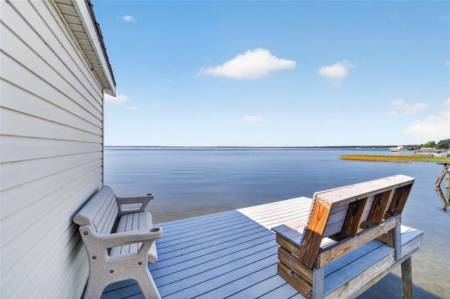 13200 E HIGHWAY 25, Ocklawaha, FL 32179