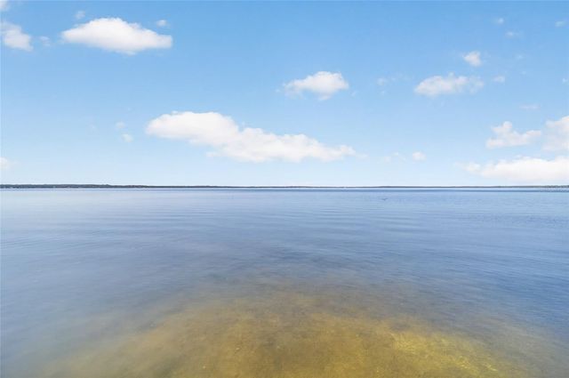 13200 E HIGHWAY 25, Ocklawaha, FL 32179