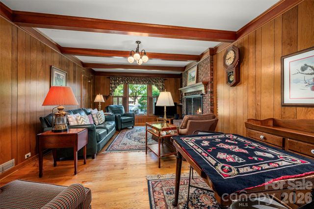 151 S Magnolia Street, Forest City, NC 28043