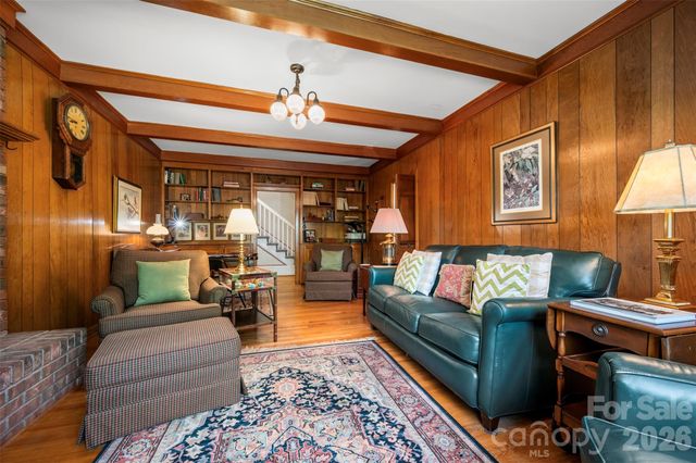 151 S Magnolia Street, Forest City, NC 28043