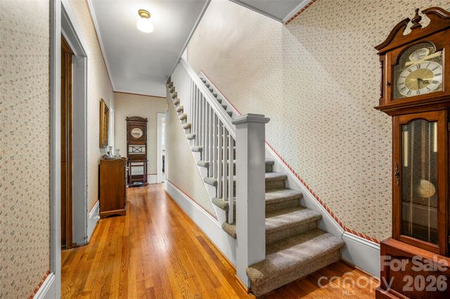 151 S Magnolia Street, Forest City, NC 28043