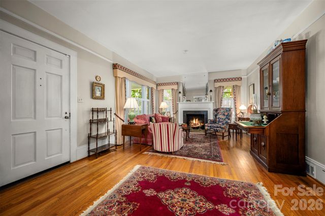 151 S Magnolia Street, Forest City, NC 28043