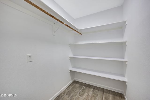 4014 W PURDUE Avenue, Phoenix, AZ 85051