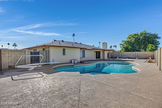 4014 W PURDUE Avenue, Phoenix, AZ 85051