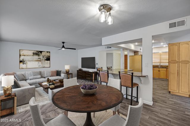 4014 W PURDUE Avenue, Phoenix, AZ 85051