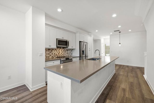 45 Jensen Court, Thousand Oaks, CA 91360