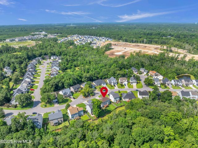 212 Peggys Trace, Sneads Ferry, NC 28460