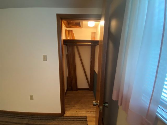 548 Chestnut St, Monessen, PA 15062