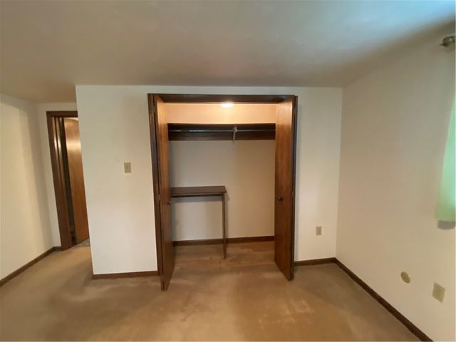 548 Chestnut St, Monessen, PA 15062