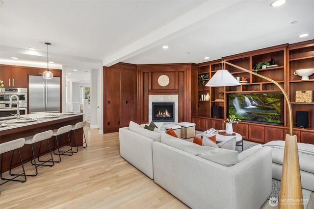 5214 NE 16th Street, Renton, WA 98059