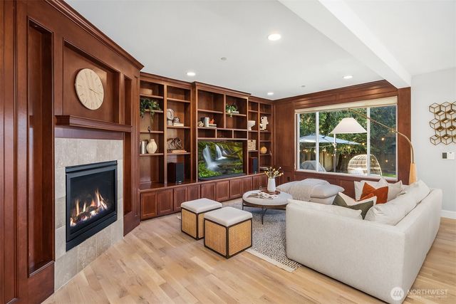 5214 NE 16th Street, Renton, WA 98059