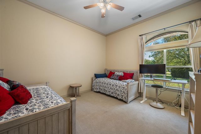 701 Highland Spring LN, Georgetown, TX 78633