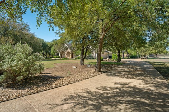 701 Highland Spring LN, Georgetown, TX 78633