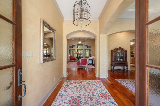 701 Highland Spring LN, Georgetown, TX 78633