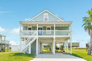 805 Seashell Drive, Surfside Beach, TX 77541