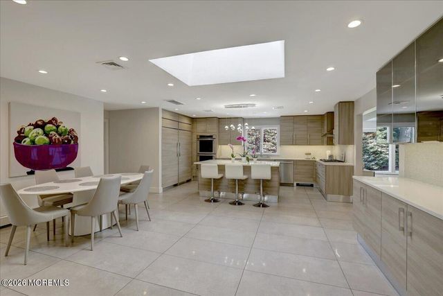311 Park Avenue, Oakhurst, NJ 07755