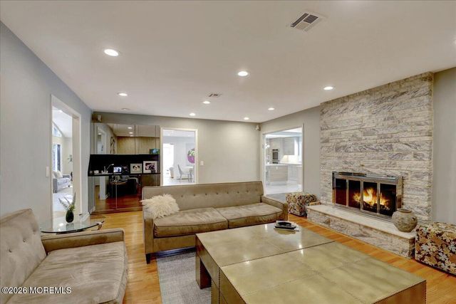 311 Park Avenue, Oakhurst, NJ 07755