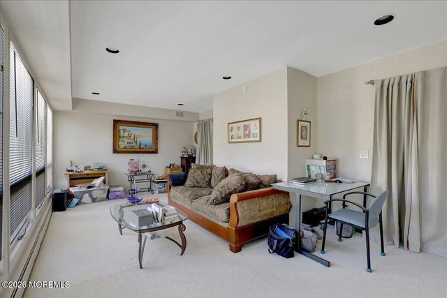 311 Park Avenue, Oakhurst, NJ 07755