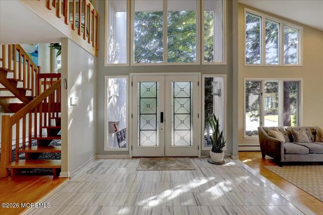 311 Park Avenue, Oakhurst, NJ 07755