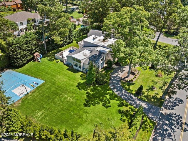 311 Park Avenue, Oakhurst, NJ 07755