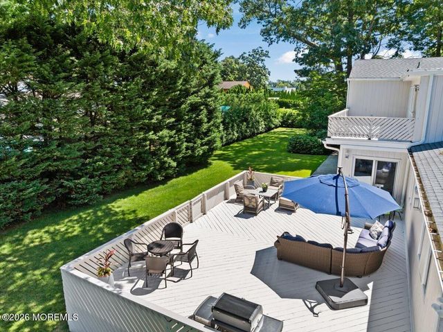 311 Park Avenue, Oakhurst, NJ 07755