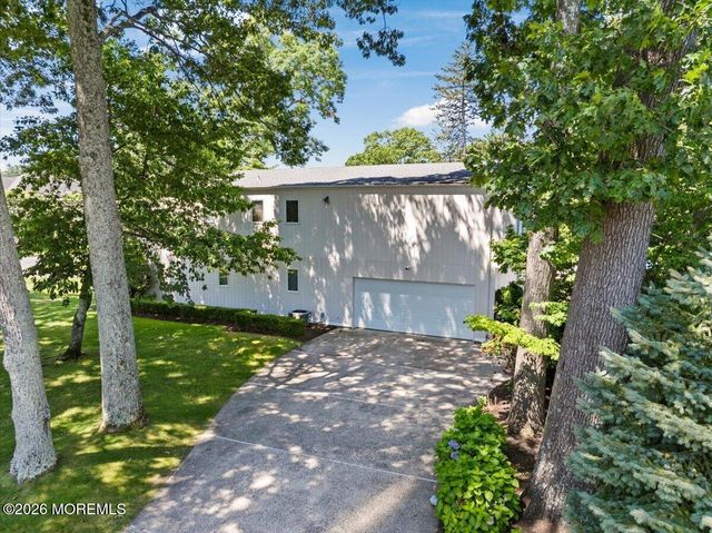 311 Park Avenue, Oakhurst, NJ 07755