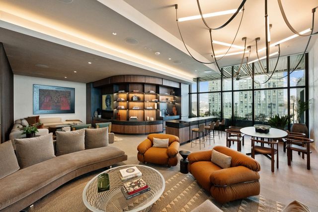 610 Davis ST 3902, Austin, TX 78701