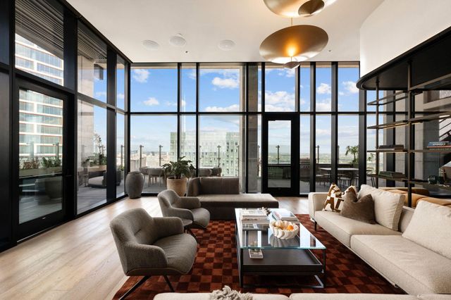 610 Davis ST 3902, Austin, TX 78701