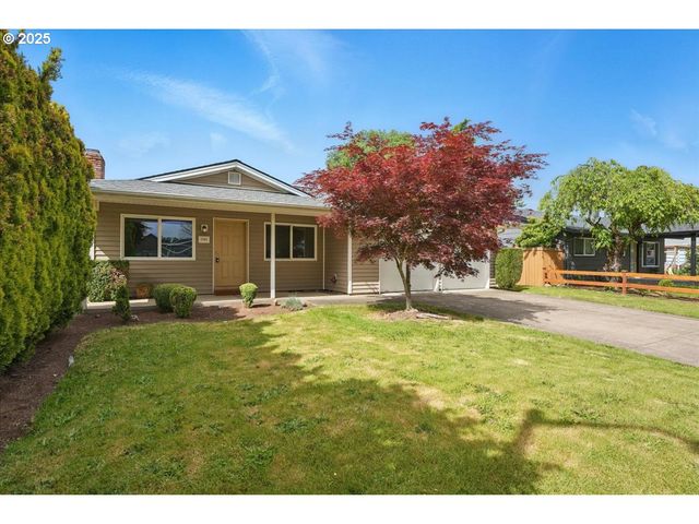 1703 Se BUSH St, Hillsboro, OR 97123