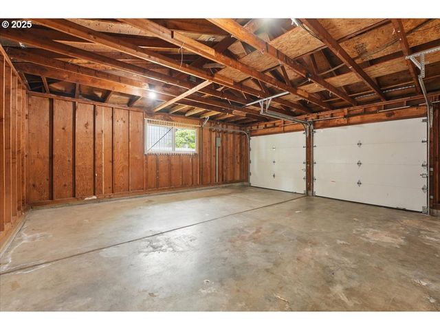 1703 Se BUSH St, Hillsboro, OR 97123