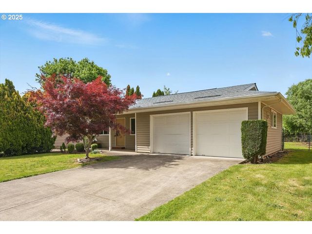 1703 Se BUSH St, Hillsboro, OR 97123