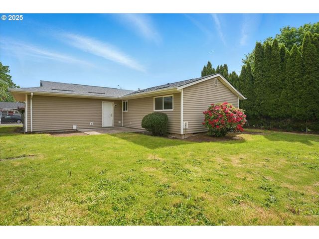 1703 Se BUSH St, Hillsboro, OR 97123