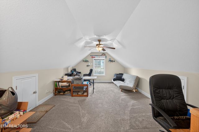 7940 Juneau Lane, Knoxville, TN 37931