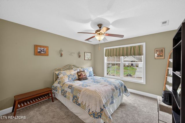 7940 Juneau Lane, Knoxville, TN 37931