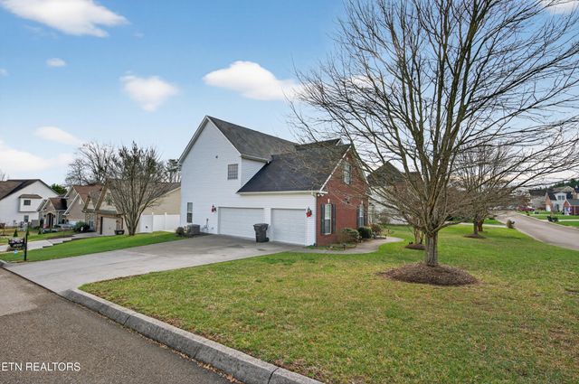 7940 Juneau Lane, Knoxville, TN 37931