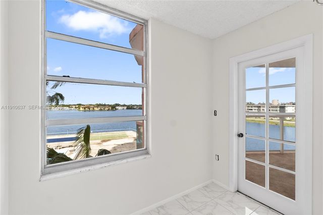 1351 NE Miami Gardens Drive 406E, Miami, FL 33179