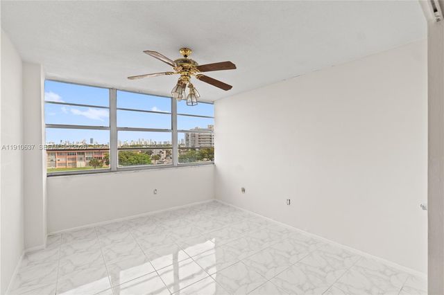 1351 NE Miami Gardens Drive 406E, Miami, FL 33179