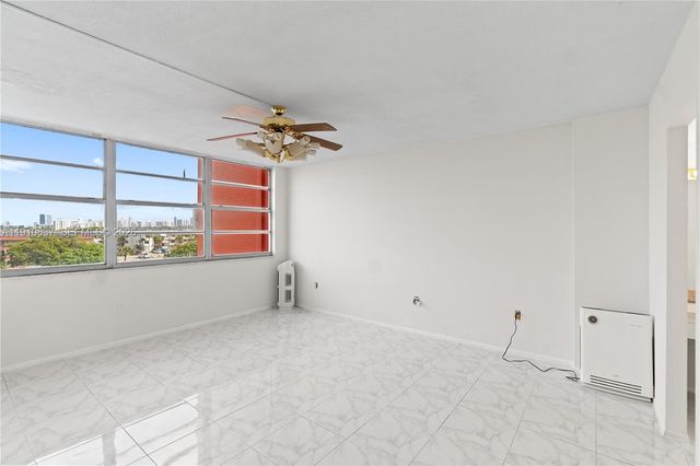 1351 NE Miami Gardens Drive 406E, Miami, FL 33179
