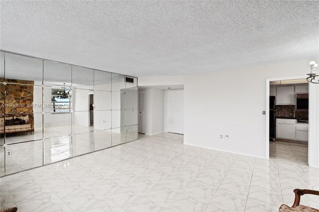 1351 NE Miami Gardens Drive 406E, Miami, FL 33179