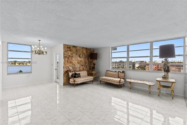 1351 NE Miami Gardens Drive 406E, Miami, FL 33179