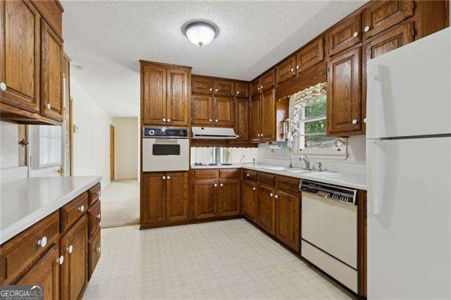 509 Woodland Lane, Lawrenceville, GA 30043