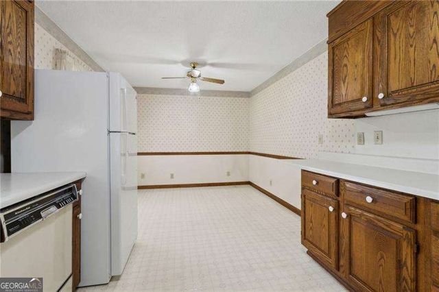 509 Woodland Lane, Lawrenceville, GA 30043