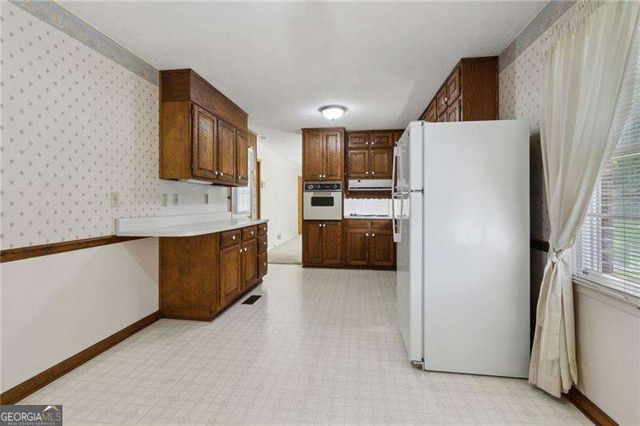 509 Woodland Lane, Lawrenceville, GA 30043